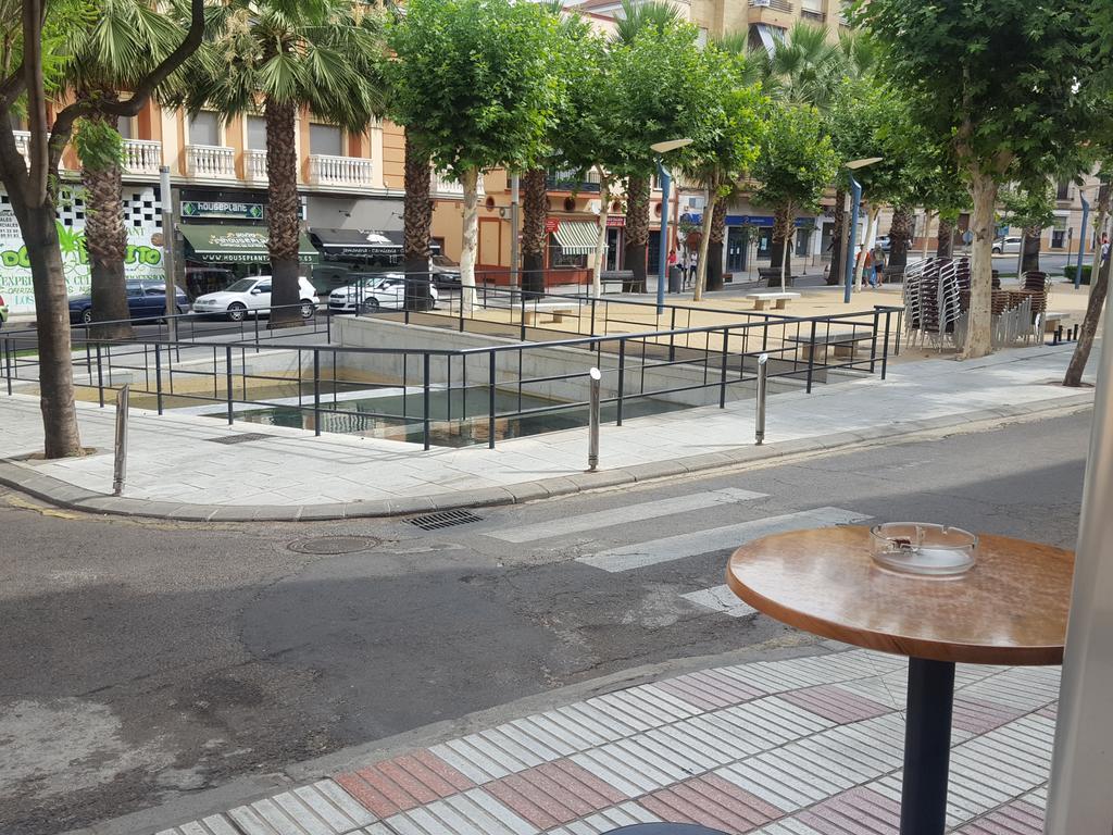 Hostal Galicia Don Benito Bagian luar foto
